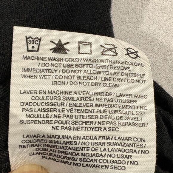 Nike Run With The Hunted Flaming Wolf M Dri-Fit T-Shirt Mens Atheltic Cut Sz S - Picture 11 of 13